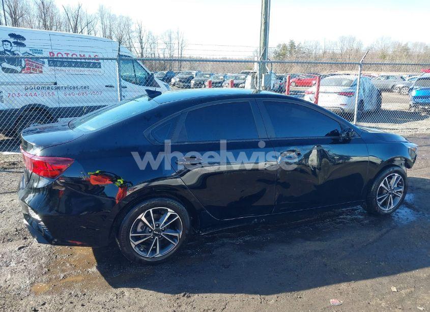 Photo 13 of 2023 Kia Forte LXS (VIN 3KPF24AD6PE675270)