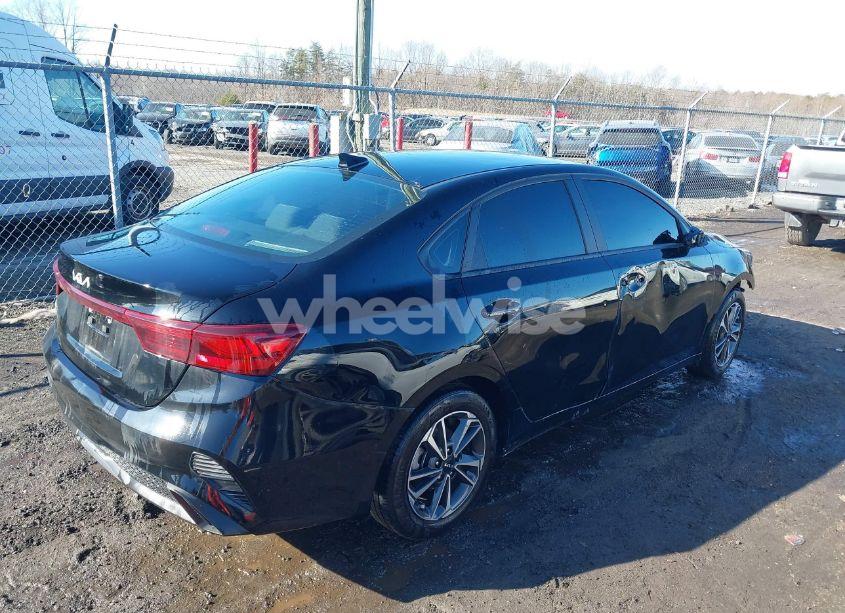 Photo 4 of 2023 Kia Forte LXS (VIN 3KPF24AD6PE675270)