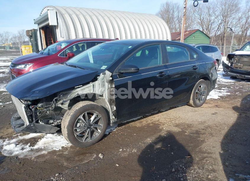 Photo 2 of 2023 Kia Forte LXS (VIN 3KPF24AD6PE692134)