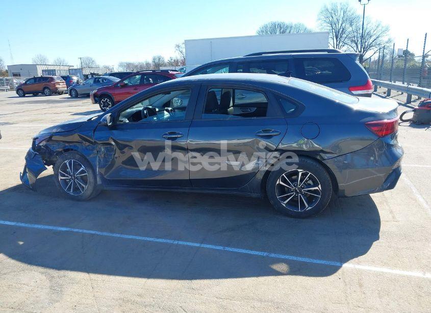 Photo 14 of 2024 Kia Forte LXS (VIN 3KPF24AD6RE698695)