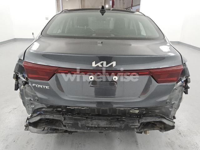 2024 KIA FORTE LX (VIN 3KPF24AD6RE714524) main photo