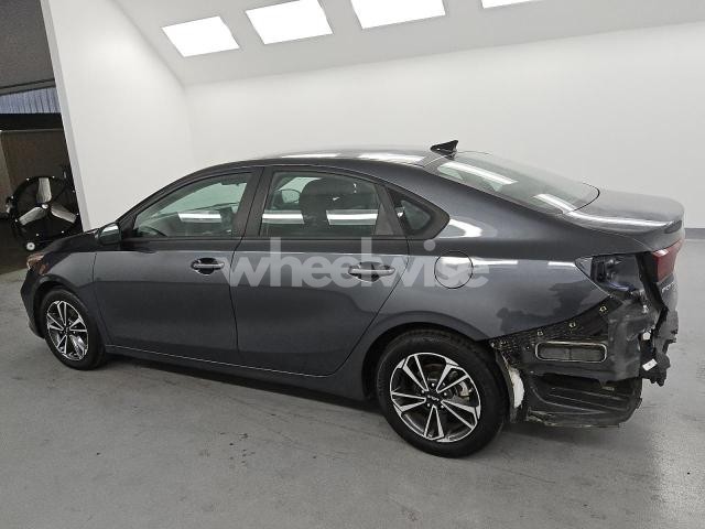 Photo 4 of 2024 KIA FORTE LX (VIN 3KPF24AD6RE714524)