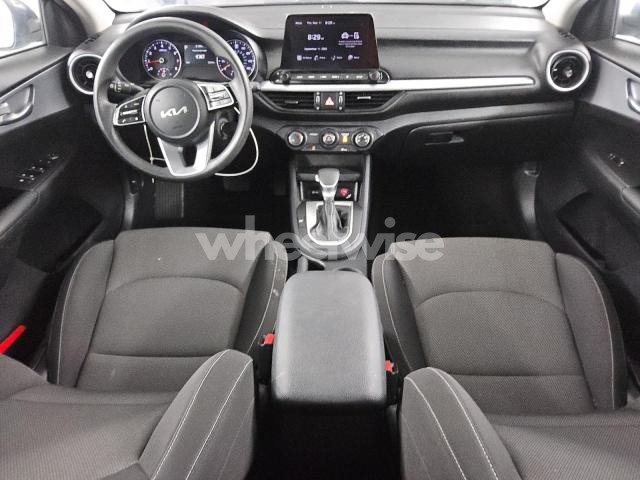 Photo 7 of 2024 KIA FORTE LX (VIN 3KPF24AD6RE714524)