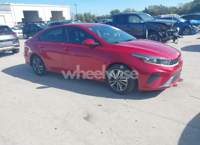 2024 Kia Forte LXS (VIN 3KPF24AD6RE716807) main photo