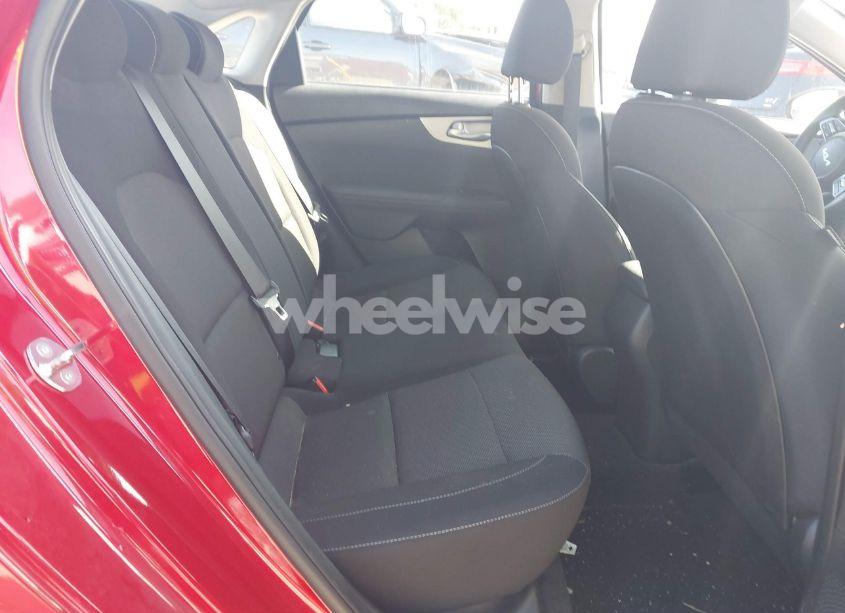 Photo 8 of 2024 Kia Forte LXS (VIN 3KPF24AD6RE716807)