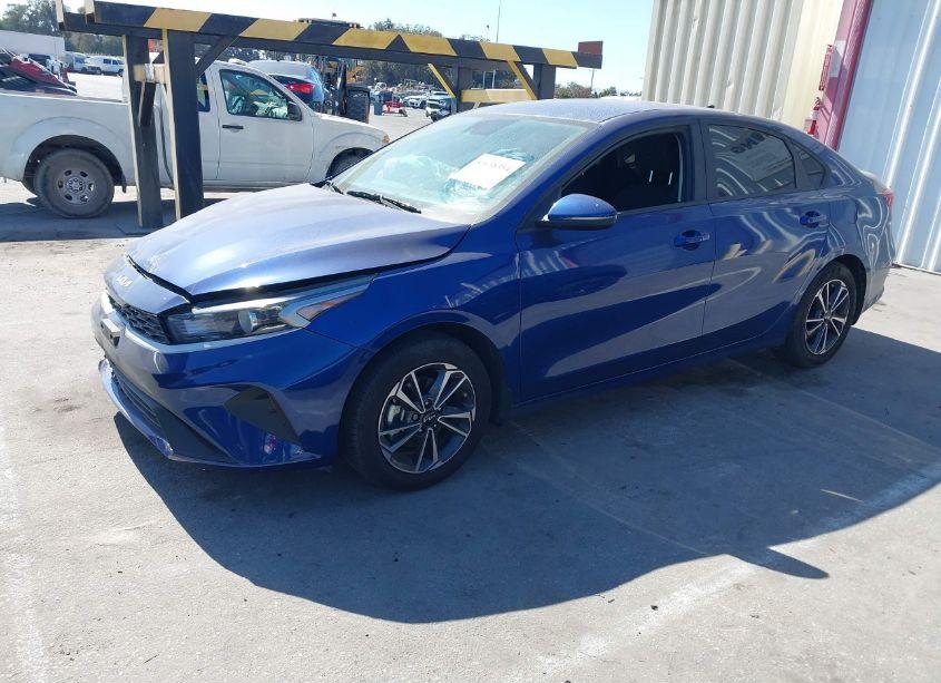 Photo 2 of 2024 Kia Forte LXS (VIN 3KPF24AD6RE717729)