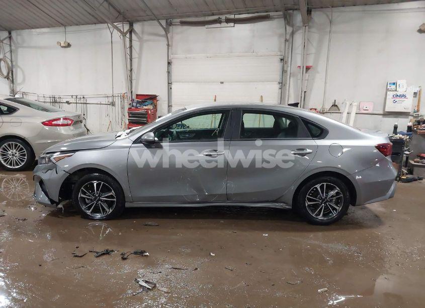 Photo 14 of 2024 Kia Forte LXS (VIN 3KPF24AD6RE744008)