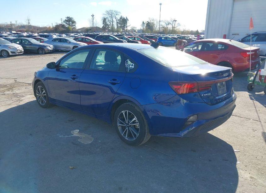 Photo 3 of 2024 Kia Forte LXS (VIN 3KPF24AD6RE769751)