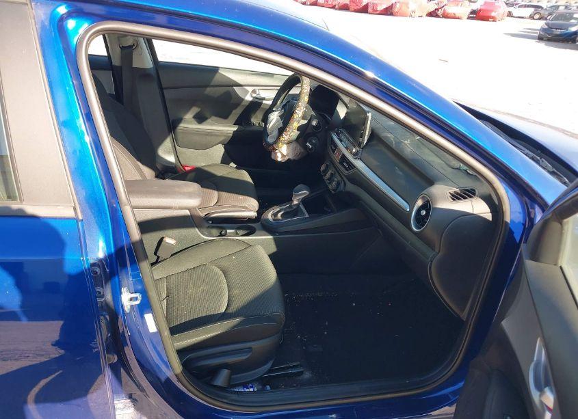 Photo 5 of 2024 Kia Forte LXS (VIN 3KPF24AD6RE769751)