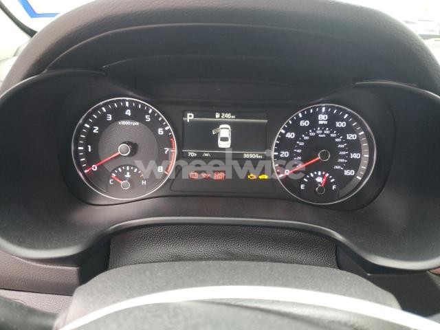 Photo 2 of 2024 KIA FORTE LX (VIN 3KPF24AD6RE786940)