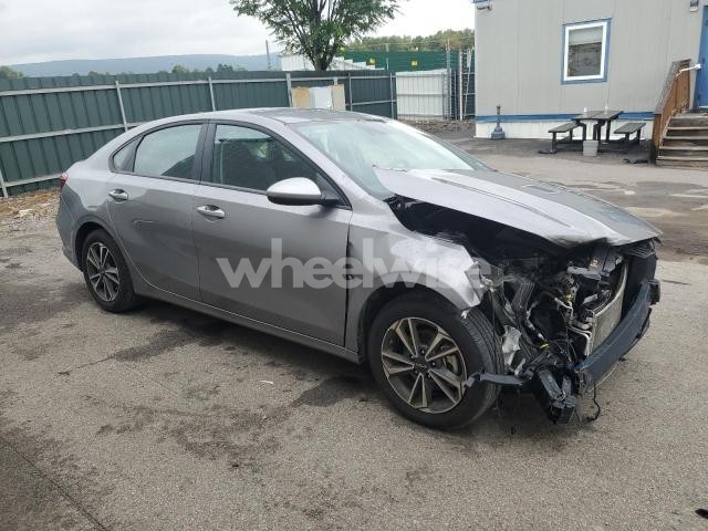 Photo 6 of 2024 KIA FORTE LX (VIN 3KPF24AD6RE786940)