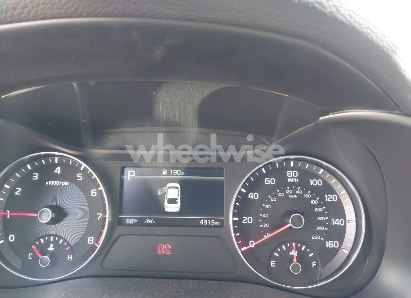 Photo 7 of 2024 Kia Forte LXS (VIN 3KPF24AD6RE788154)