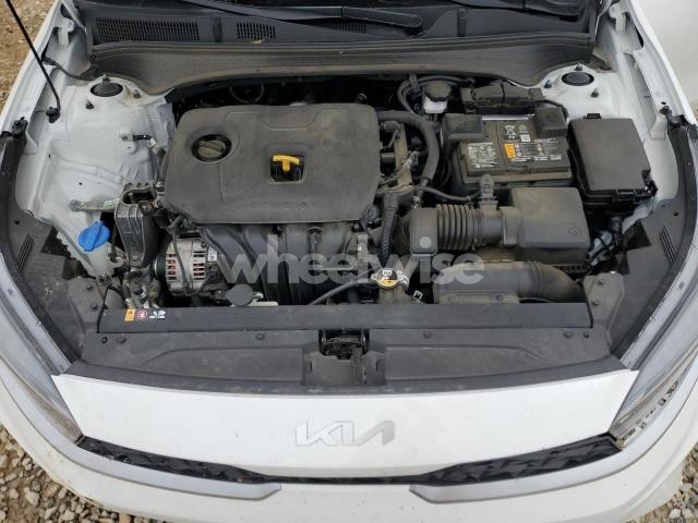 2024 KIA FORTE LX (VIN 3KPF24AD6RE789370) main photo