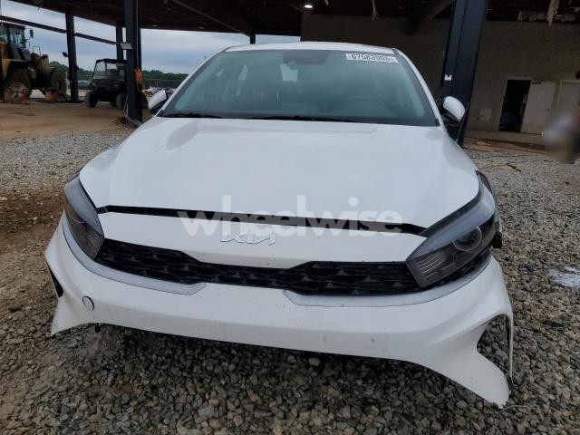 Photo 5 of 2024 KIA FORTE LX (VIN 3KPF24AD6RE789370)