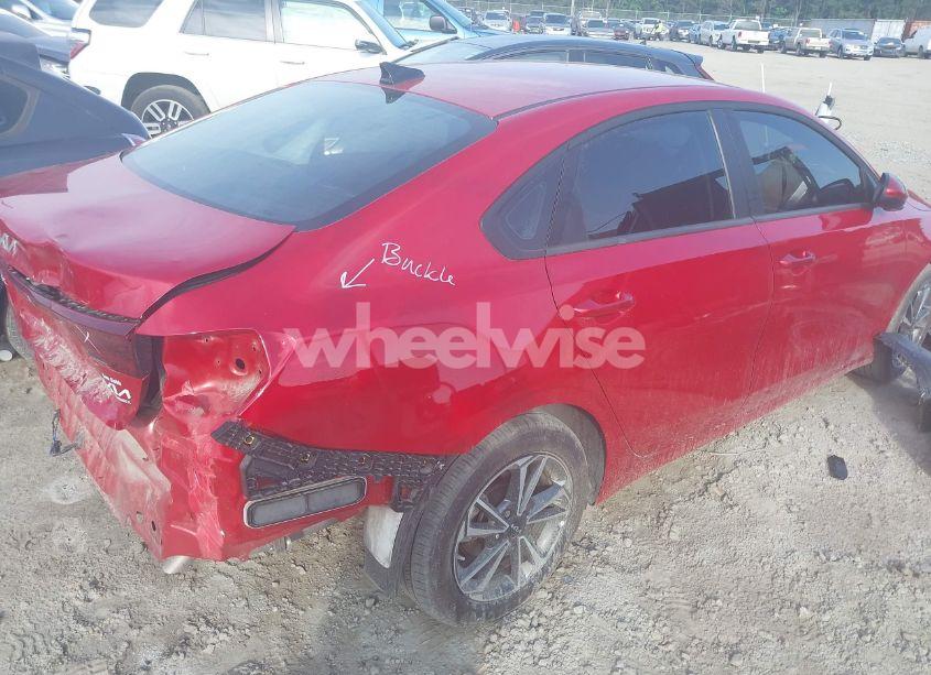 Photo 4 of 2024 Kia Forte LXS (VIN 3KPF24AD6RE789580)