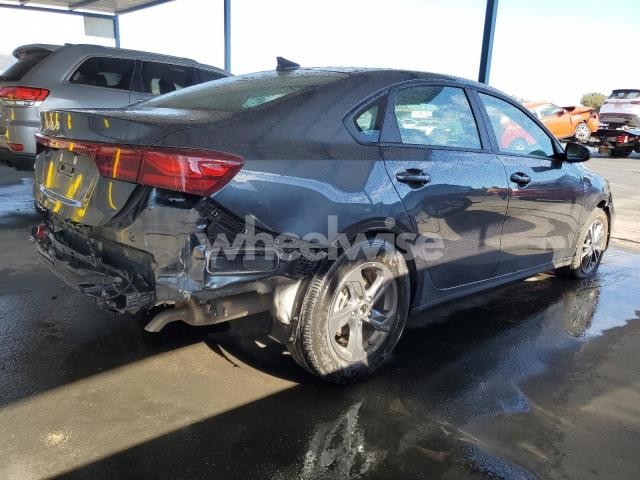 2024 KIA FORTE LX (VIN 3KPF24AD6RE798540) main photo