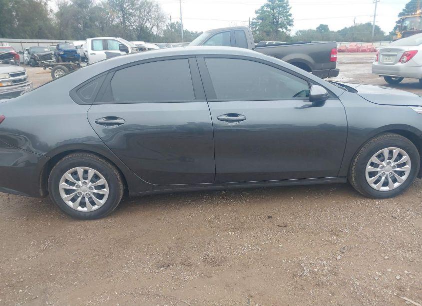 Photo 14 of 2024 Kia Forte LX (VIN 3KPF24AD6RE806183)