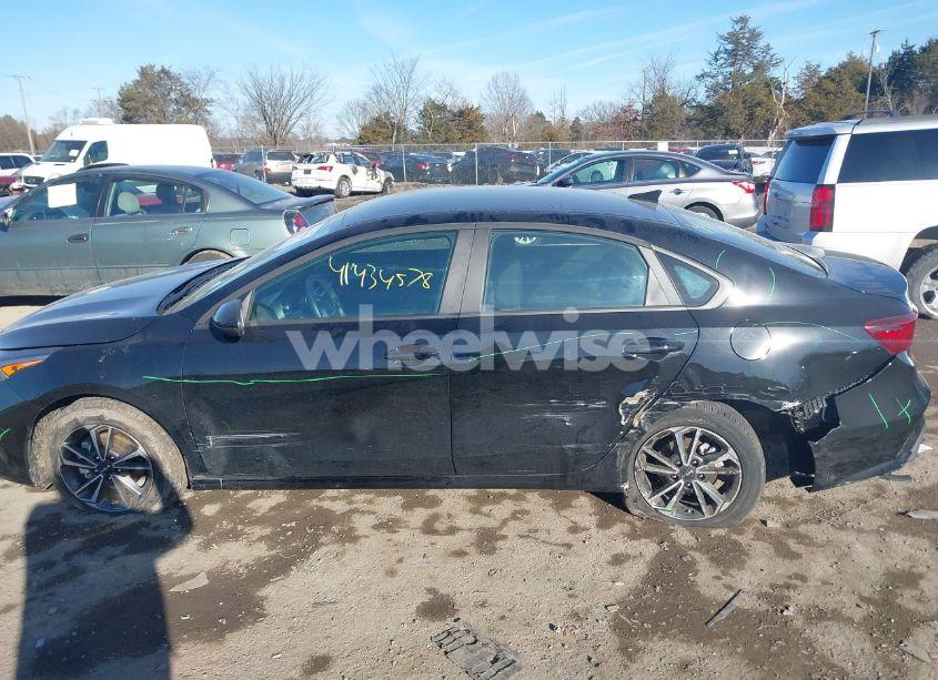 Photo 14 of 2024 Kia Forte LXS (VIN 3KPF24AD6RE806846)