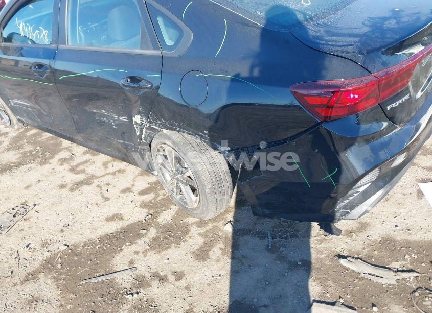 Photo 6 of 2024 Kia Forte LXS (VIN 3KPF24AD6RE806846)