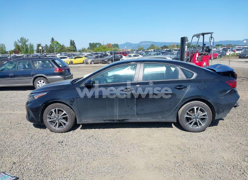Photo 14 of 2024 Kia Forte LXS (VIN 3KPF24AD6RE826949)