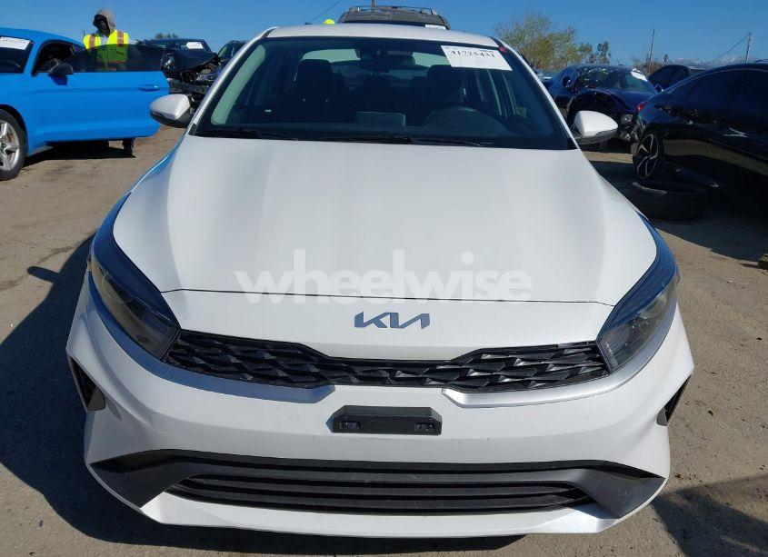 Photo 12 of 2024 Kia Forte LXS (VIN 3KPF24AD6RE837112)