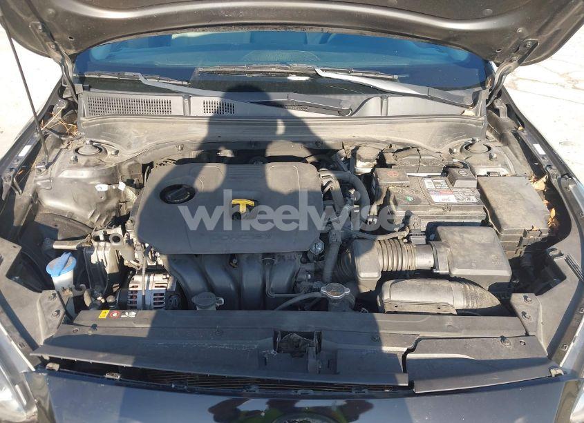 Photo 10 of 2019 Kia Forte LXS (VIN 3KPF24AD7KE014842)