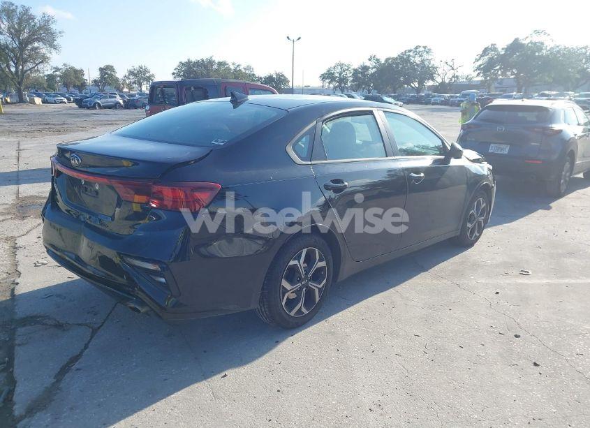 Photo 4 of 2019 Kia Forte LXS (VIN 3KPF24AD7KE014842)