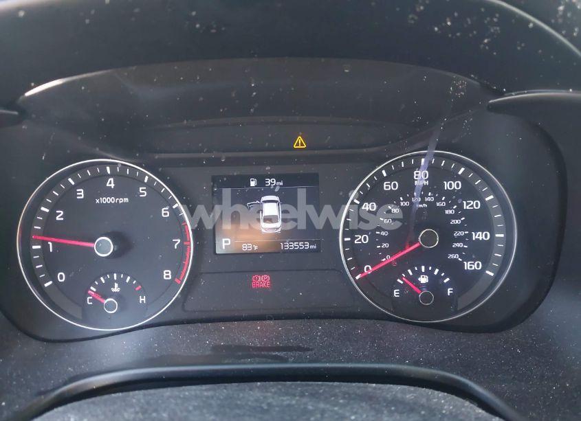 Photo 7 of 2019 Kia Forte LXS (VIN 3KPF24AD7KE014842)