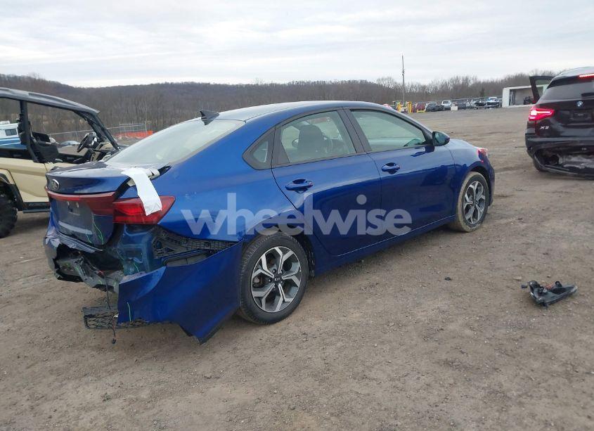Photo 4 of 2019 Kia Forte LXS (VIN 3KPF24AD7KE034475)