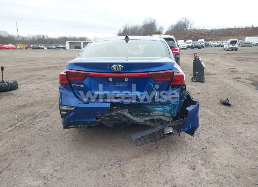 Photo 6 of 2019 Kia Forte LXS (VIN 3KPF24AD7KE034475)