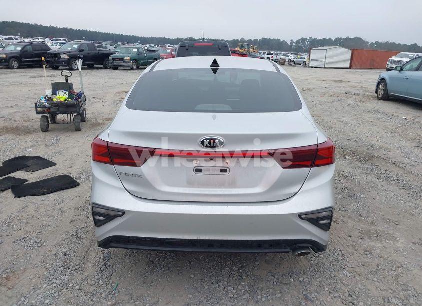 Photo 16 of 2019 Kia Forte LXS (VIN 3KPF24AD7KE040180)
