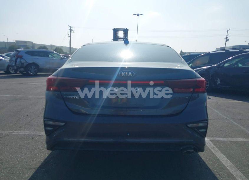 Photo 15 of 2019 Kia Forte LXS (VIN 3KPF24AD7KE090139)