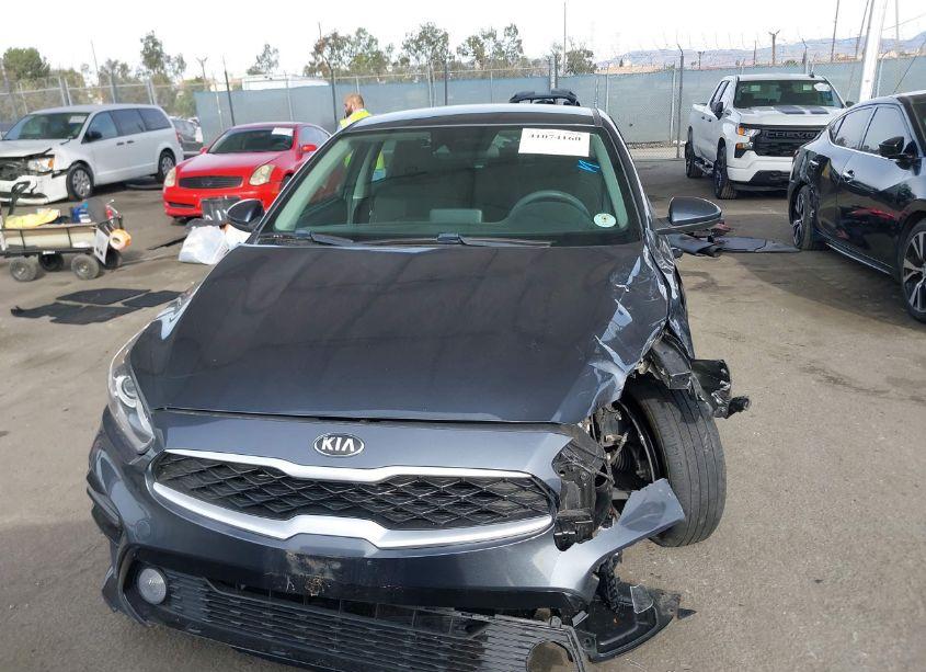 Photo 13 of 2019 Kia Forte LXS (VIN 3KPF24AD7KE094403)