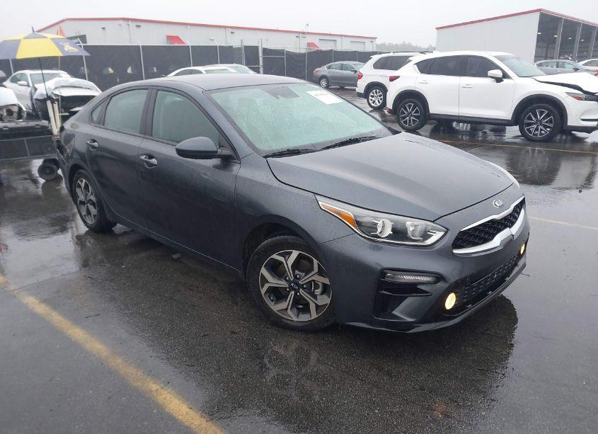 2019 Kia Forte LXS (VIN 3KPF24AD7KE123592) main photo