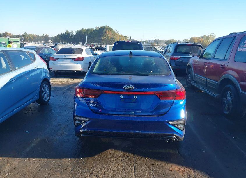 Photo 16 of 2019 Kia Forte LXS (VIN 3KPF24AD7KE132308)