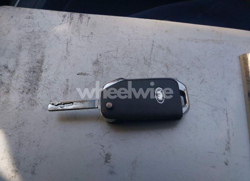 Photo 11 of 2019 Kia Forte LXS (VIN 3KPF24AD7KE133877)