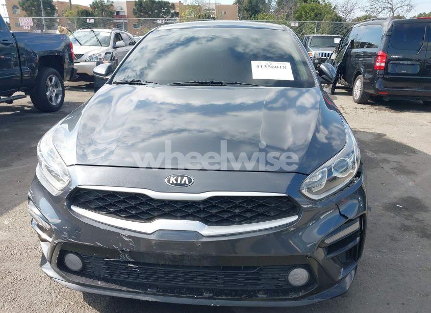 Photo 12 of 2019 Kia Forte LXS (VIN 3KPF24AD7KE138688)