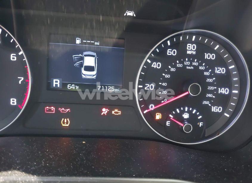 Photo 7 of 2019 Kia Forte LXS (VIN 3KPF24AD7KE138688)