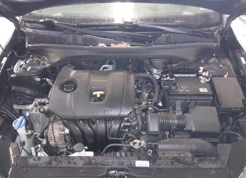 Photo 10 of 2019 Kia Forte LXS (VIN 3KPF24AD7KE139419)