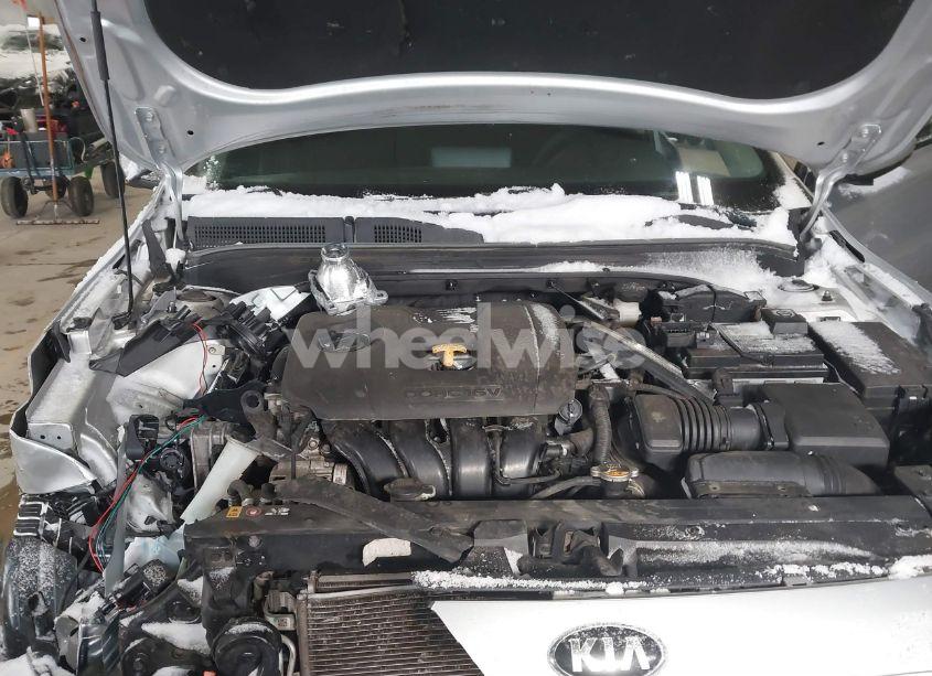 Photo 10 of 2020 Kia Forte LXS (VIN 3KPF24AD7LE143052)