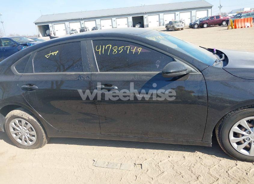 Photo 14 of 2020 Kia Forte FE (VIN 3KPF24AD7LE160160)