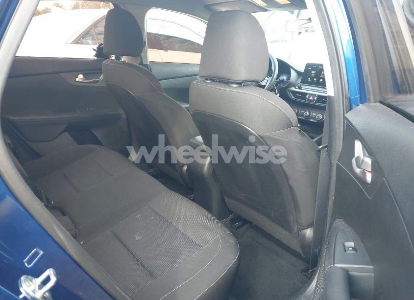 Photo 8 of 2020 Kia Forte LXS (VIN 3KPF24AD7LE164998)