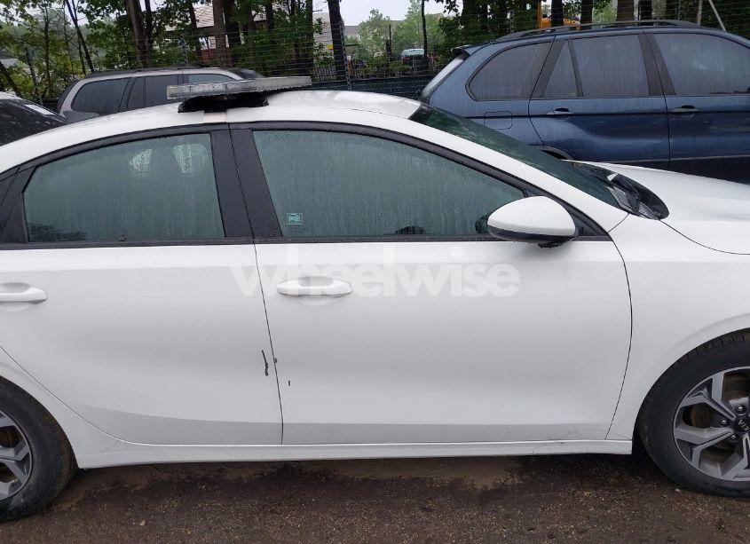 Photo 13 of 2020 Kia Forte LXS (VIN 3KPF24AD7LE172261)