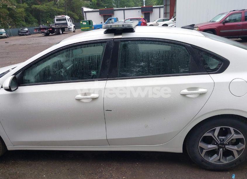 Photo 14 of 2020 Kia Forte LXS (VIN 3KPF24AD7LE172261)