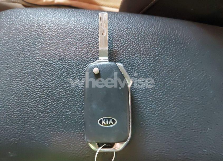 Photo 11 of 2020 Kia Forte LXS (VIN 3KPF24AD7LE189867)