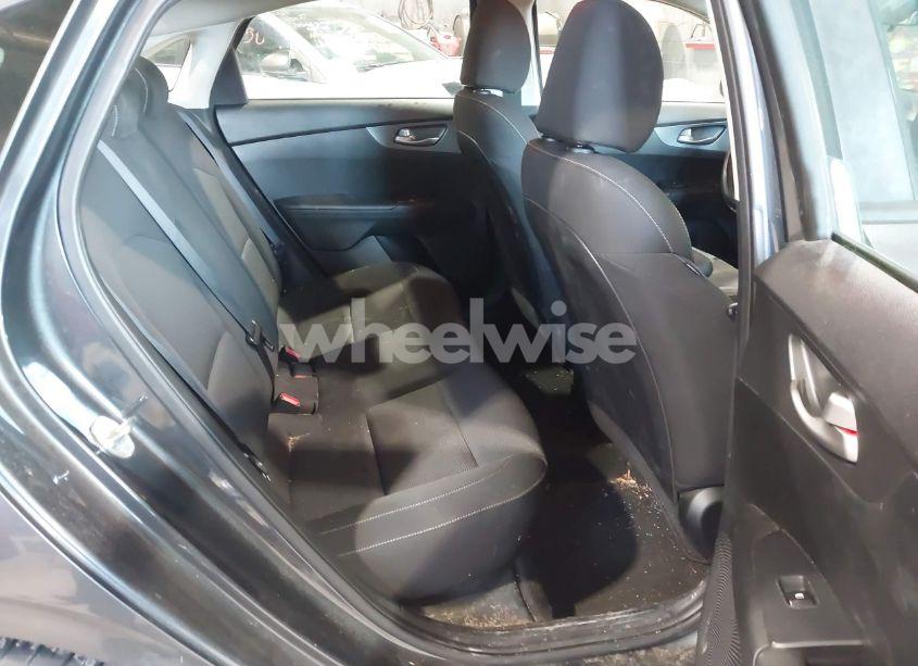 Photo 8 of 2020 Kia Forte LXS (VIN 3KPF24AD7LE189867)