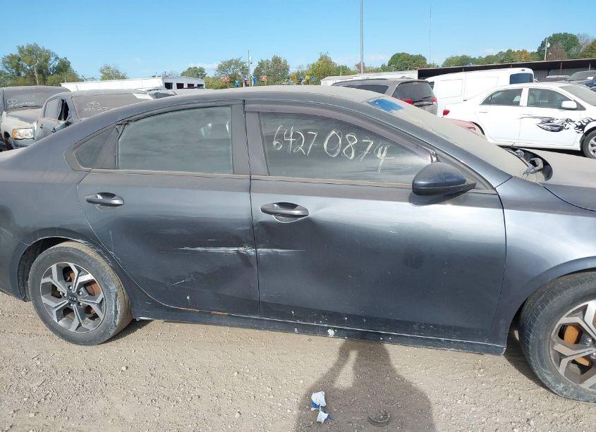 Photo 12 of 2020 Kia Forte LXS (VIN 3KPF24AD7LE205775)