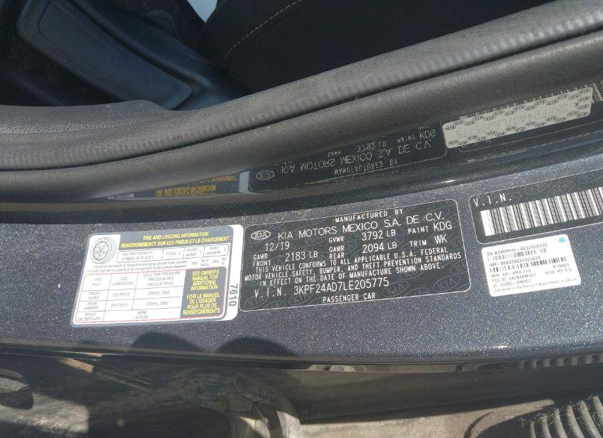 Photo 9 of 2020 Kia Forte LXS (VIN 3KPF24AD7LE205775)