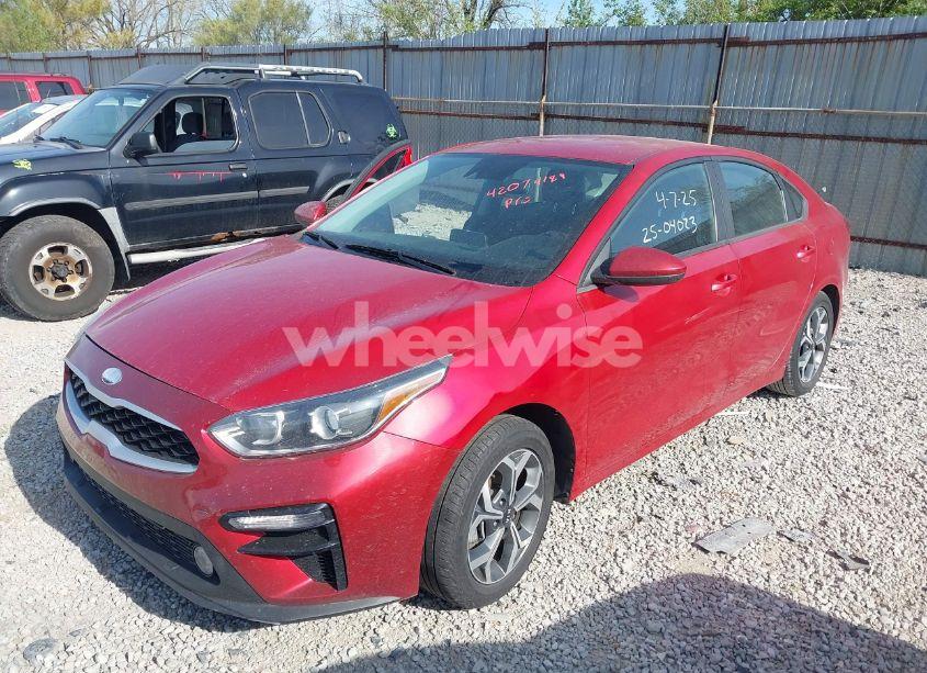 Photo 2 of 2020 Kia Forte LXS (VIN 3KPF24AD7LE212337)
