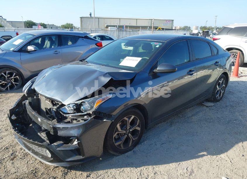 Photo 2 of 2020 Kia Forte LXS (VIN 3KPF24AD7LE228649)